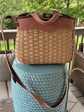 Longaberger 2006 Sister’s Collection Basket Purse w/ leather handles & Strap